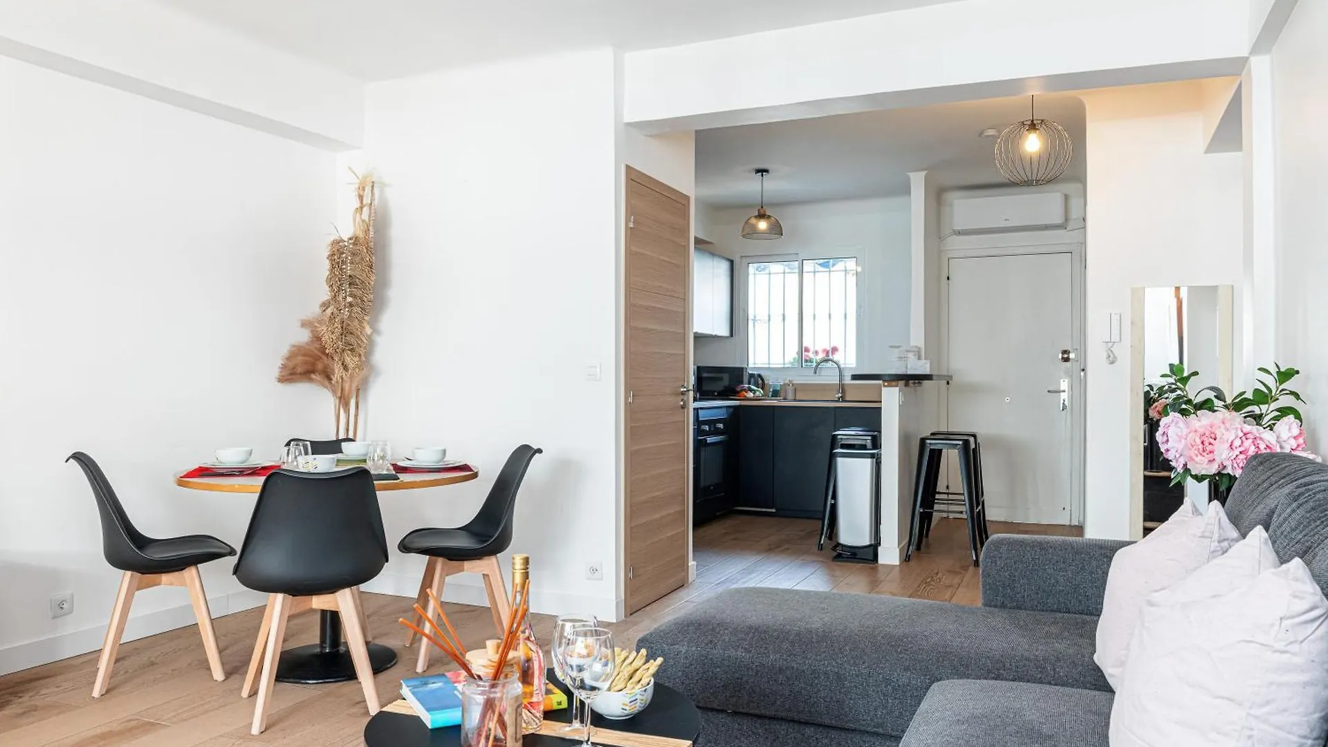 Appartement Le Marly - Happy Rentals Antibes Apartment