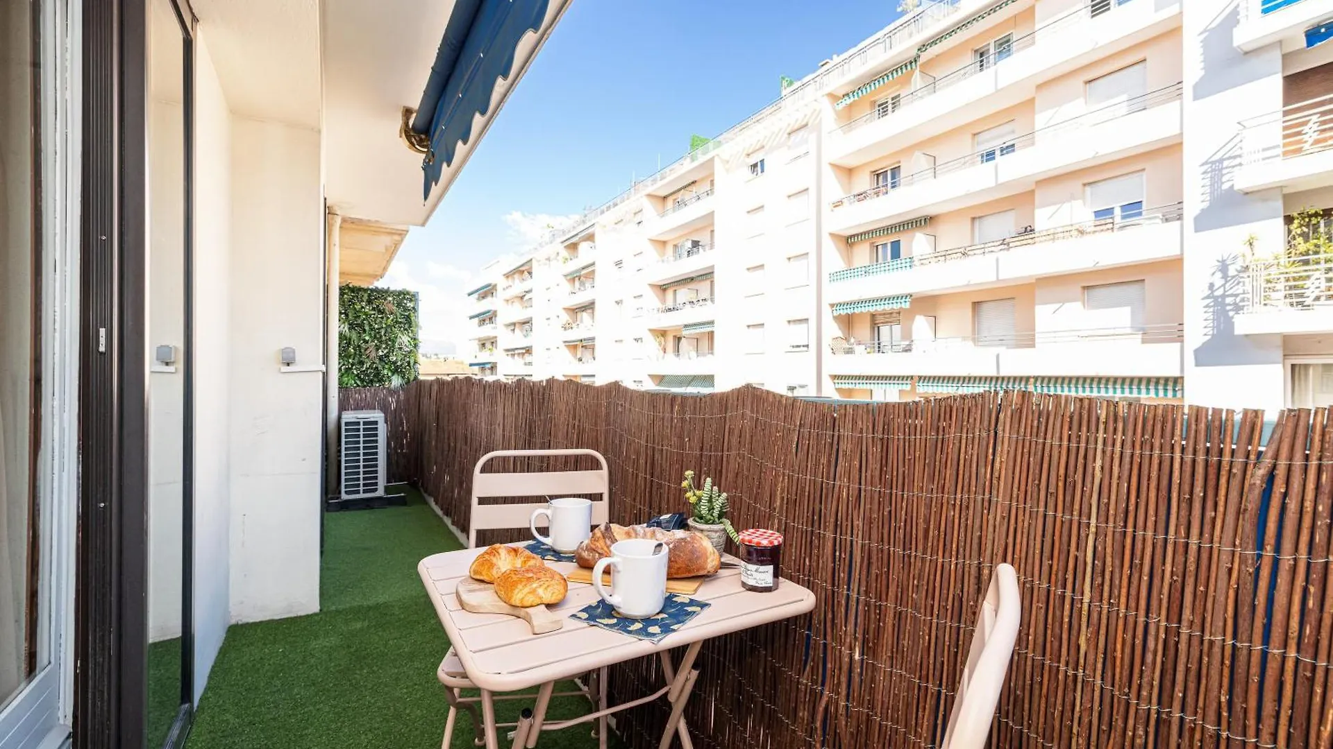 Apartment Appartement Le Marly - Happy Rentals Antibes